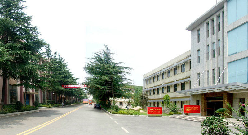 Jiangsu Province Yixing Nonmetallic Chemical Machinery Factory Co.,Ltd 공장 생산 라인