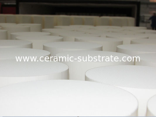 주문 Silicon Nitride Ceramic Substrates Offering Polished or Matte Surface Finish Designed for Power Electronics and Enhanced Durability online manufacture